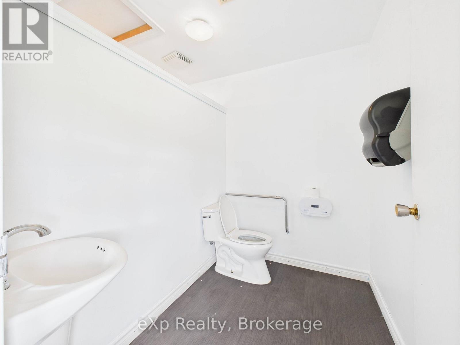 315194 Highway 6, Chatsworth, Ontario  N0H 2V0 - Photo 8 - X13139436