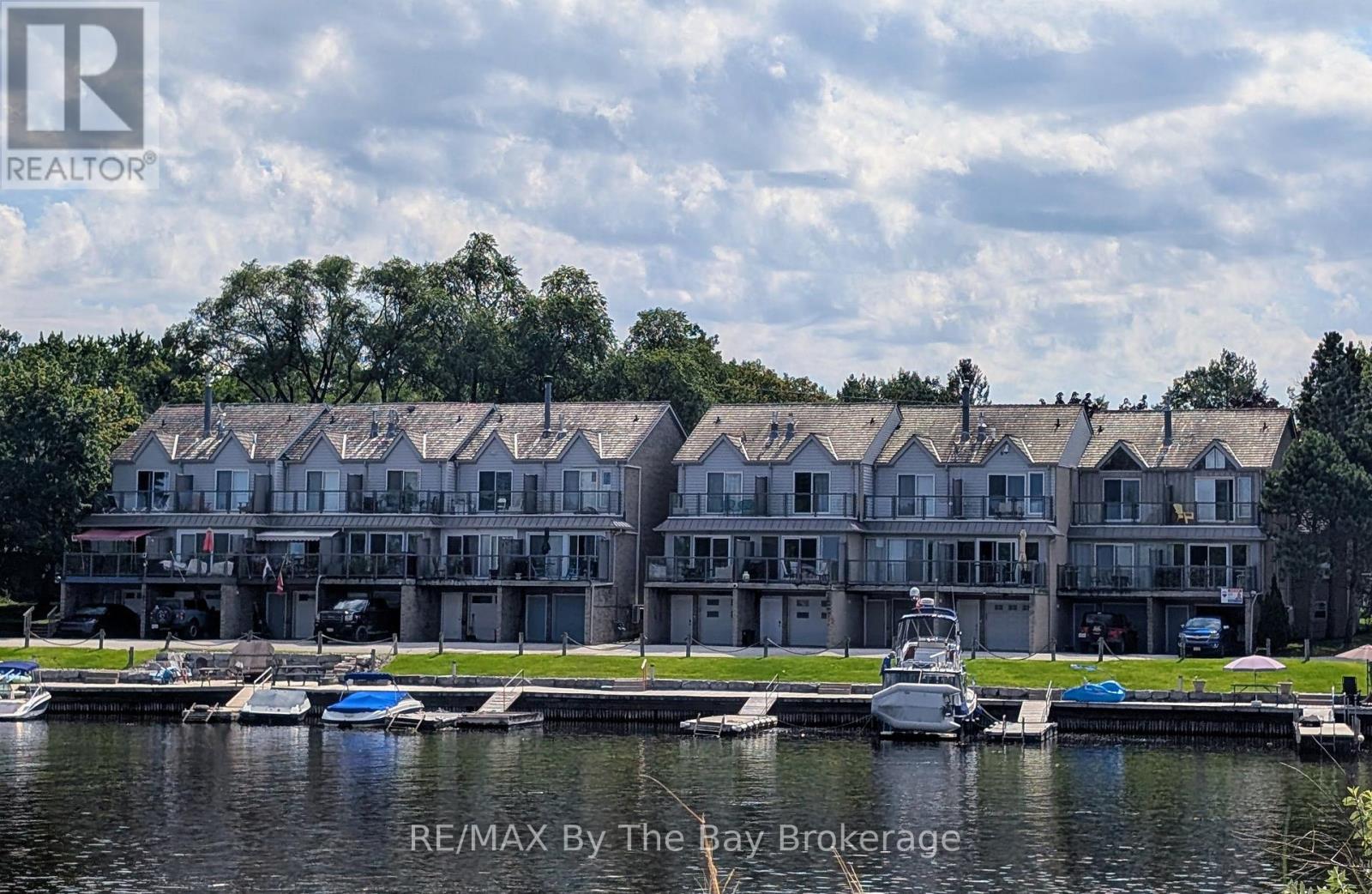 1 - 216 River Road E, Wasaga Beach, Ontario  L9Z 2L6 - Photo 2 - S13139598