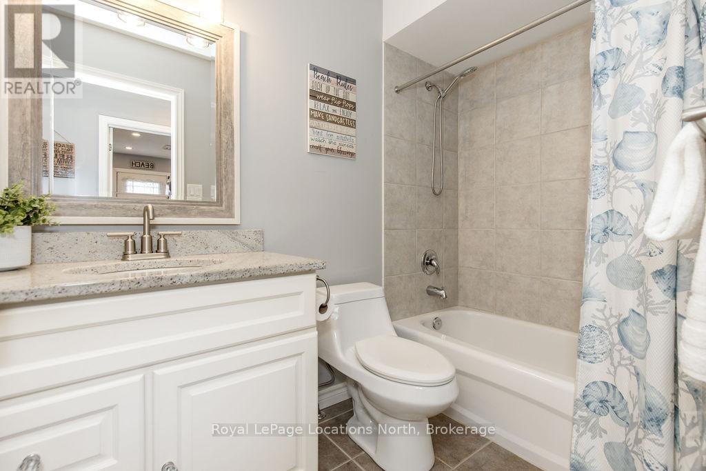 1094 River Road W, Wasaga Beach, Ontario  L9Z 2W7 - Photo 18 - S13139736