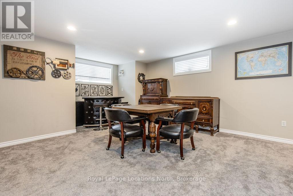1094 River Road W, Wasaga Beach, Ontario  L9Z 2W7 - Photo 24 - S13139736