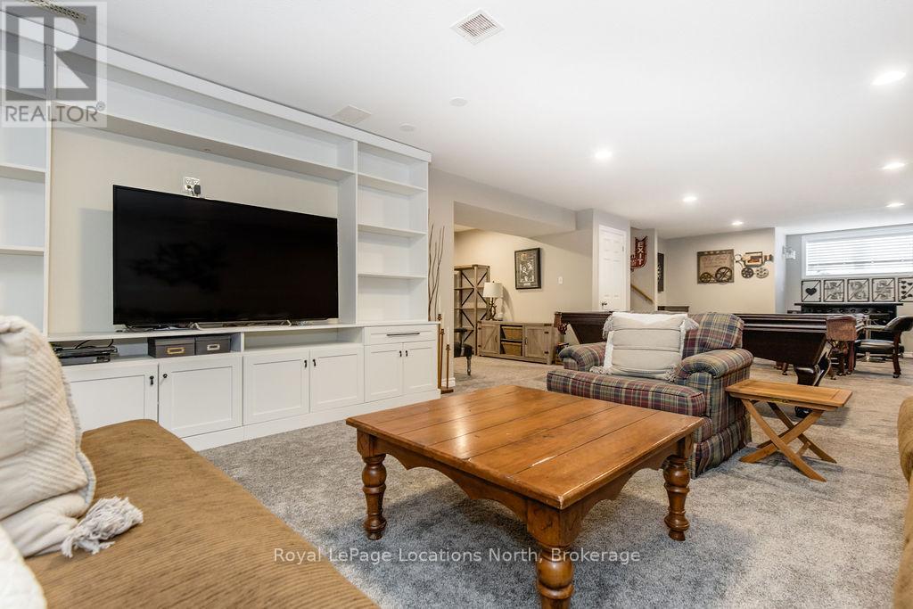 1094 River Road W, Wasaga Beach, Ontario  L9Z 2W7 - Photo 30 - S13139736