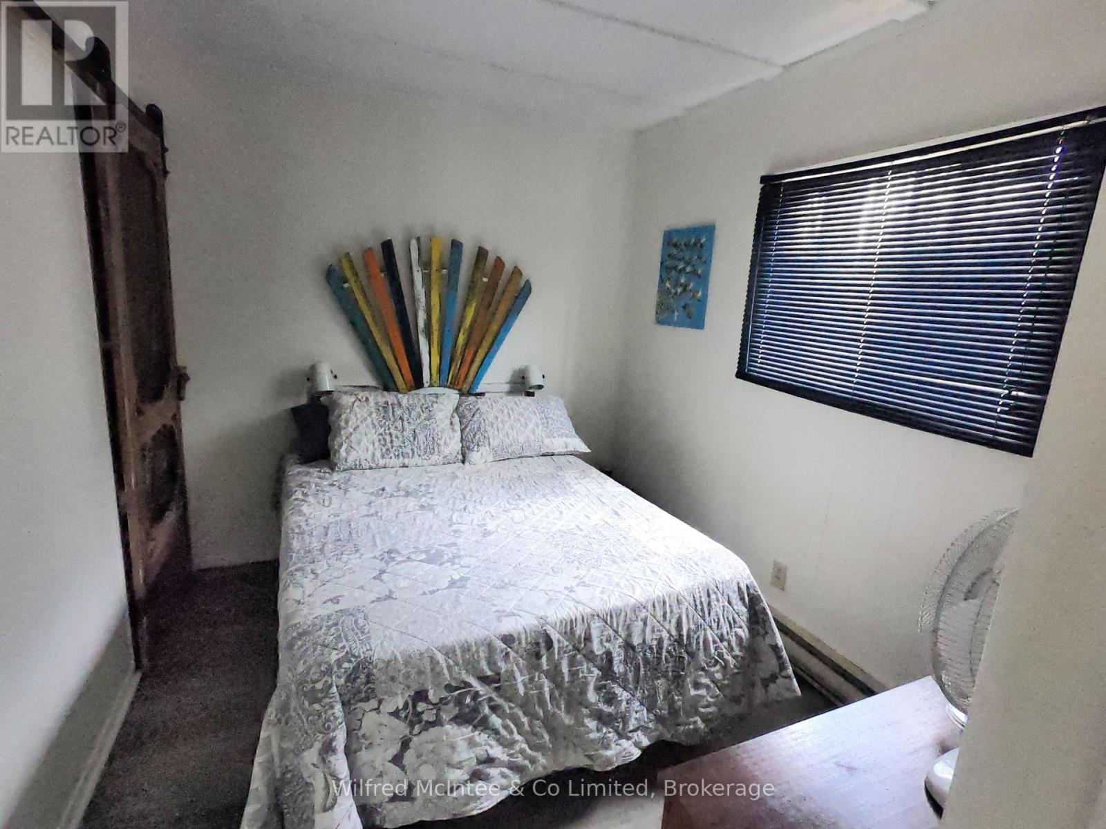 210 Thompson Avenue, Native Leased Lands, Ontario  N0H 2G0 - Photo 11 - X13140524