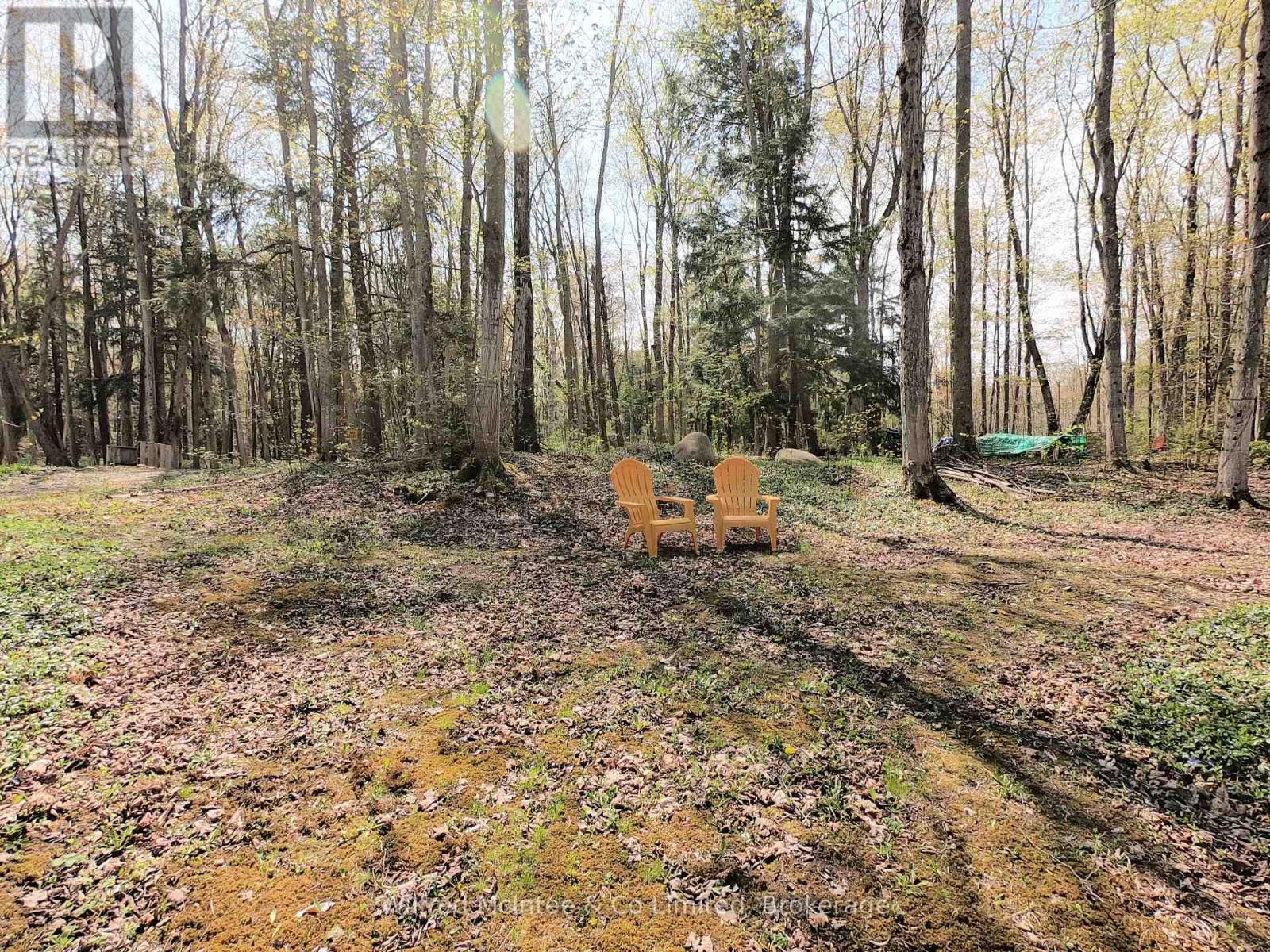 210 Thompson Avenue, Native Leased Lands, Ontario  N0H 2G0 - Photo 13 - X13140524