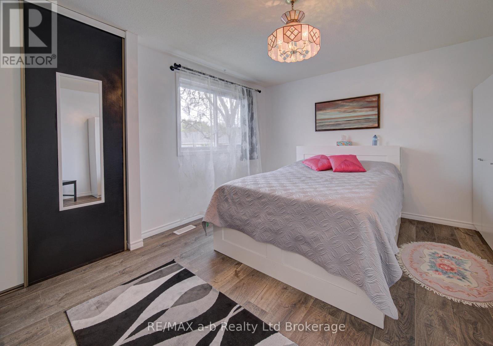 18 - 224f Harvard Place, Waterloo, Ontario  N2J 4G2 - Photo 18 - X13140532
