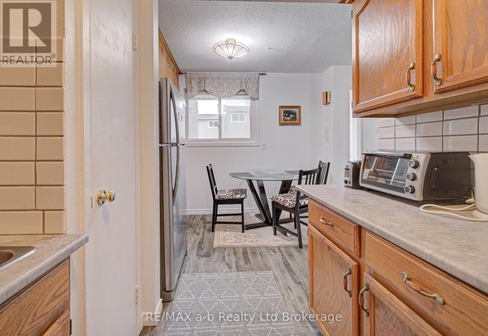 18 - 224f Harvard Place, Waterloo, Ontario  N2J 4G2 - Photo 8 - X13140532