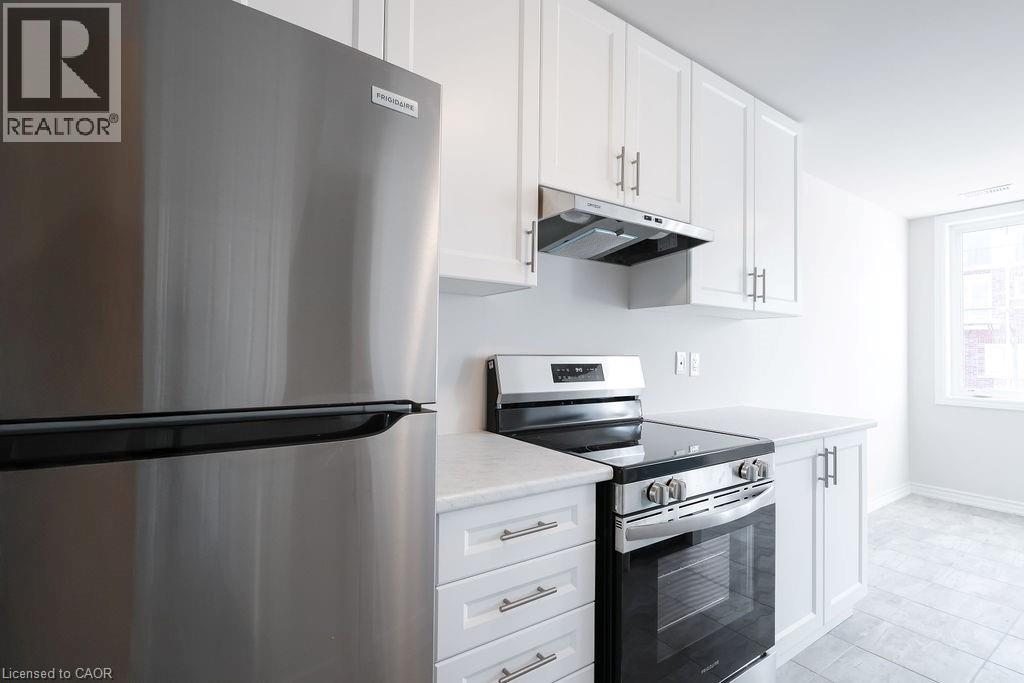 677 Park Road N Unit# 57, Brantford, Ontario  N3R 0A2 - Photo 2 - 40831045
