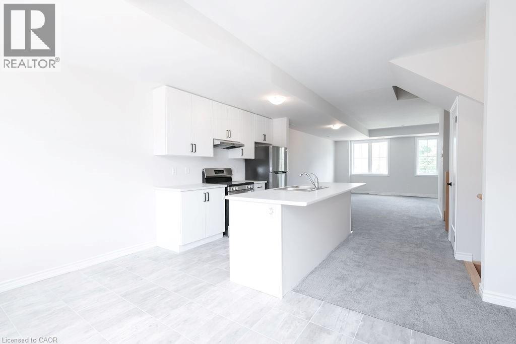 677 Park Road N Unit# 60, Brantford, Ontario  N3R 0A2 - Photo 4 - 40831054