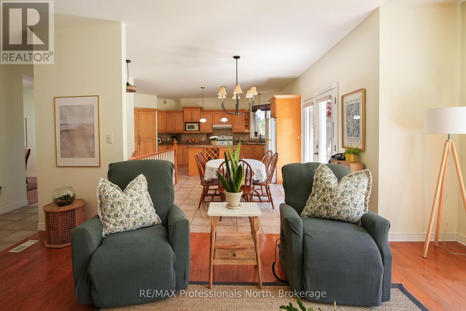 9883 Graham Road, West Elgin, Ontario  N0L 2P0 - Photo 15 - X13140874