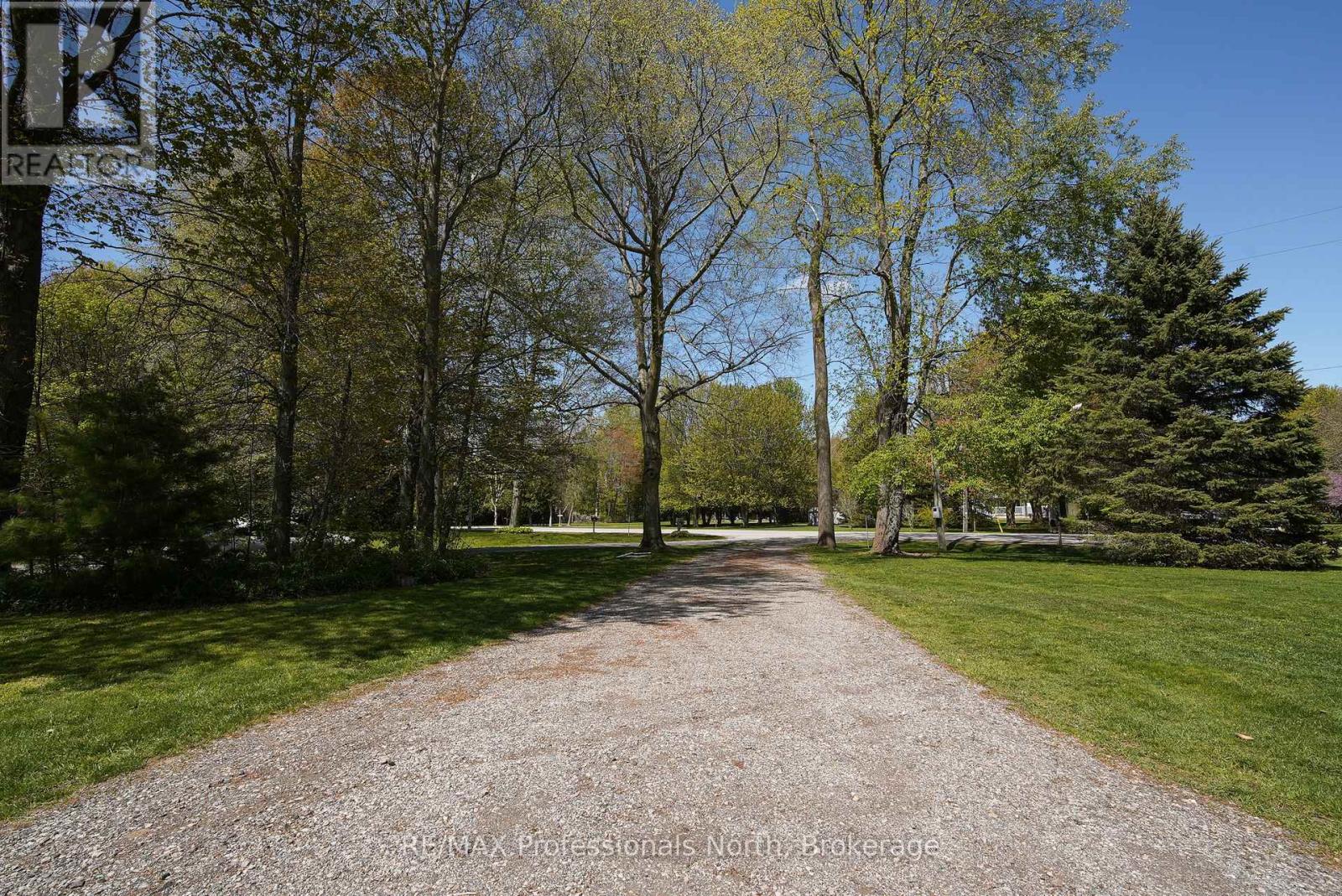 9883 Graham Road, West Elgin, Ontario  N0L 2P0 - Photo 37 - X13140874