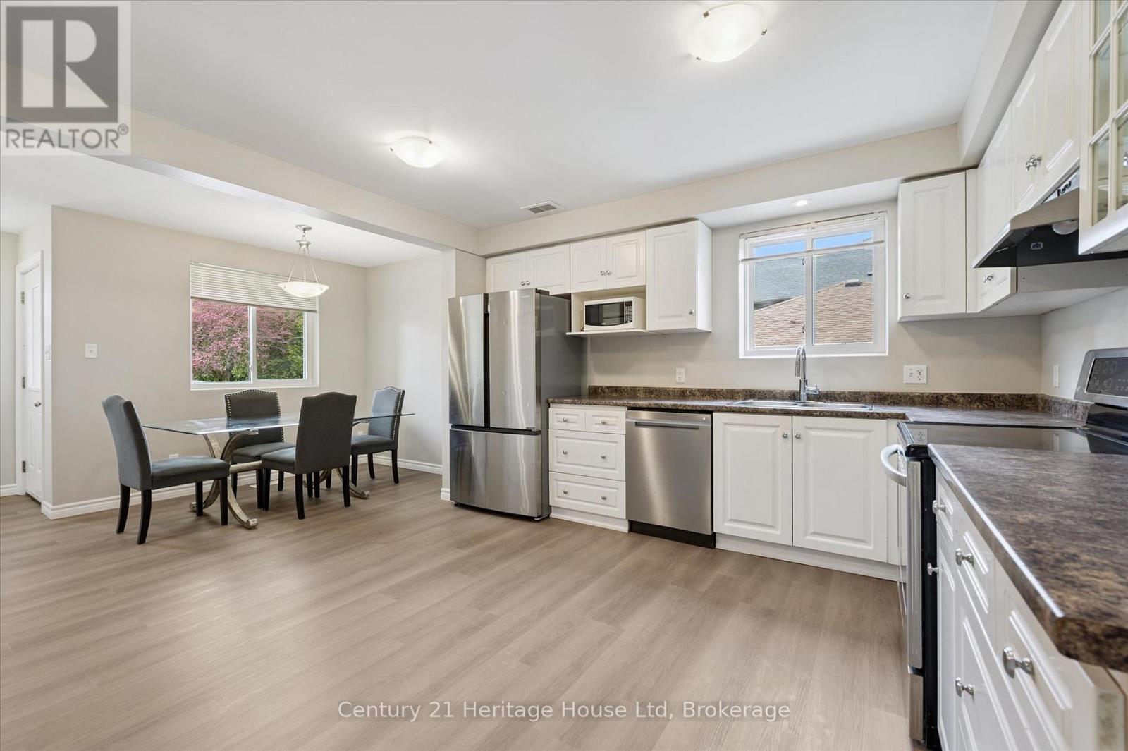 126 Forfar Street E, Centre Wellington, Ontario  N1M 1B2 - Photo 11 - X13140882