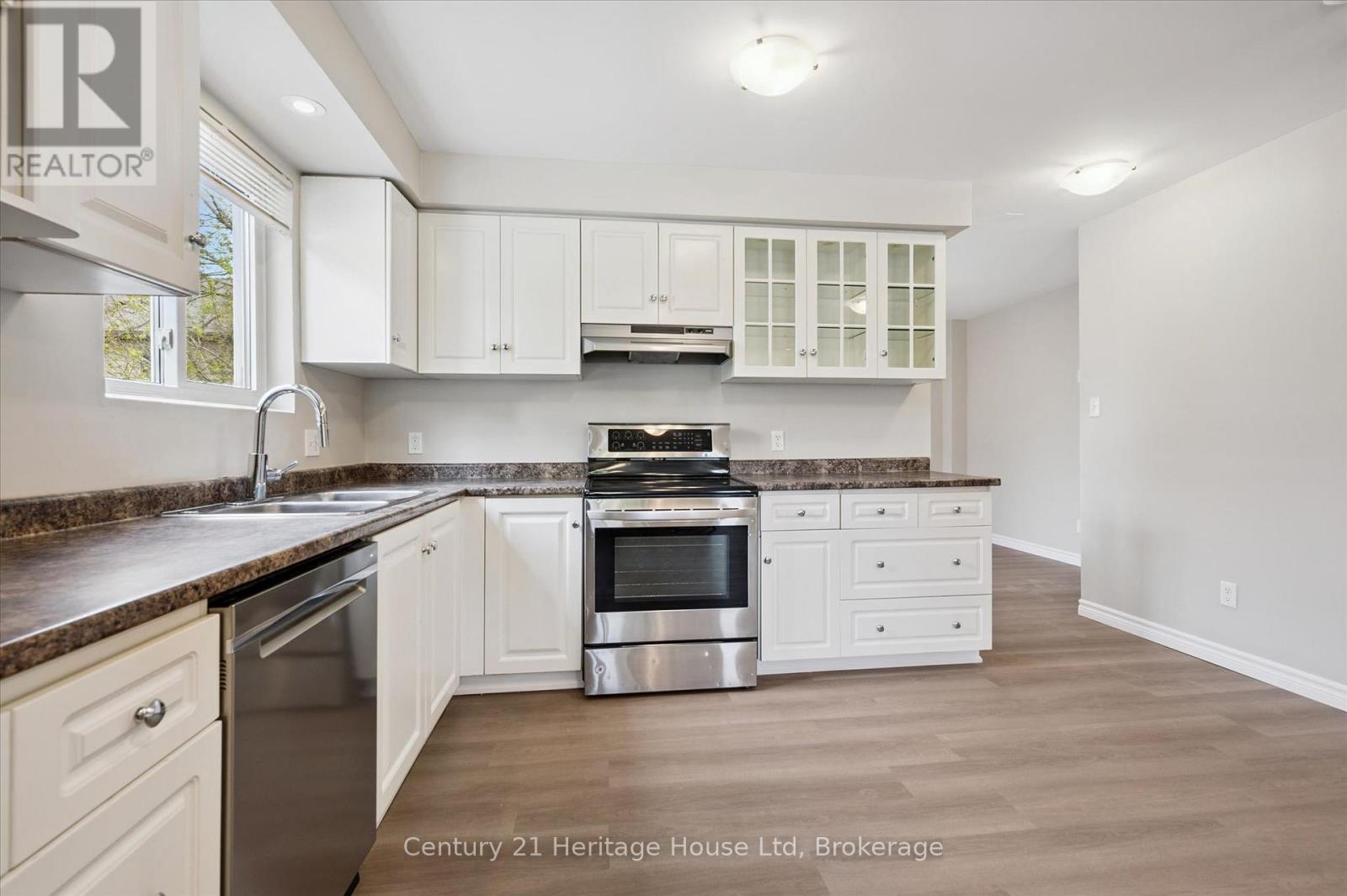 126 Forfar Street E, Centre Wellington, Ontario  N1M 1B2 - Photo 12 - X13140882