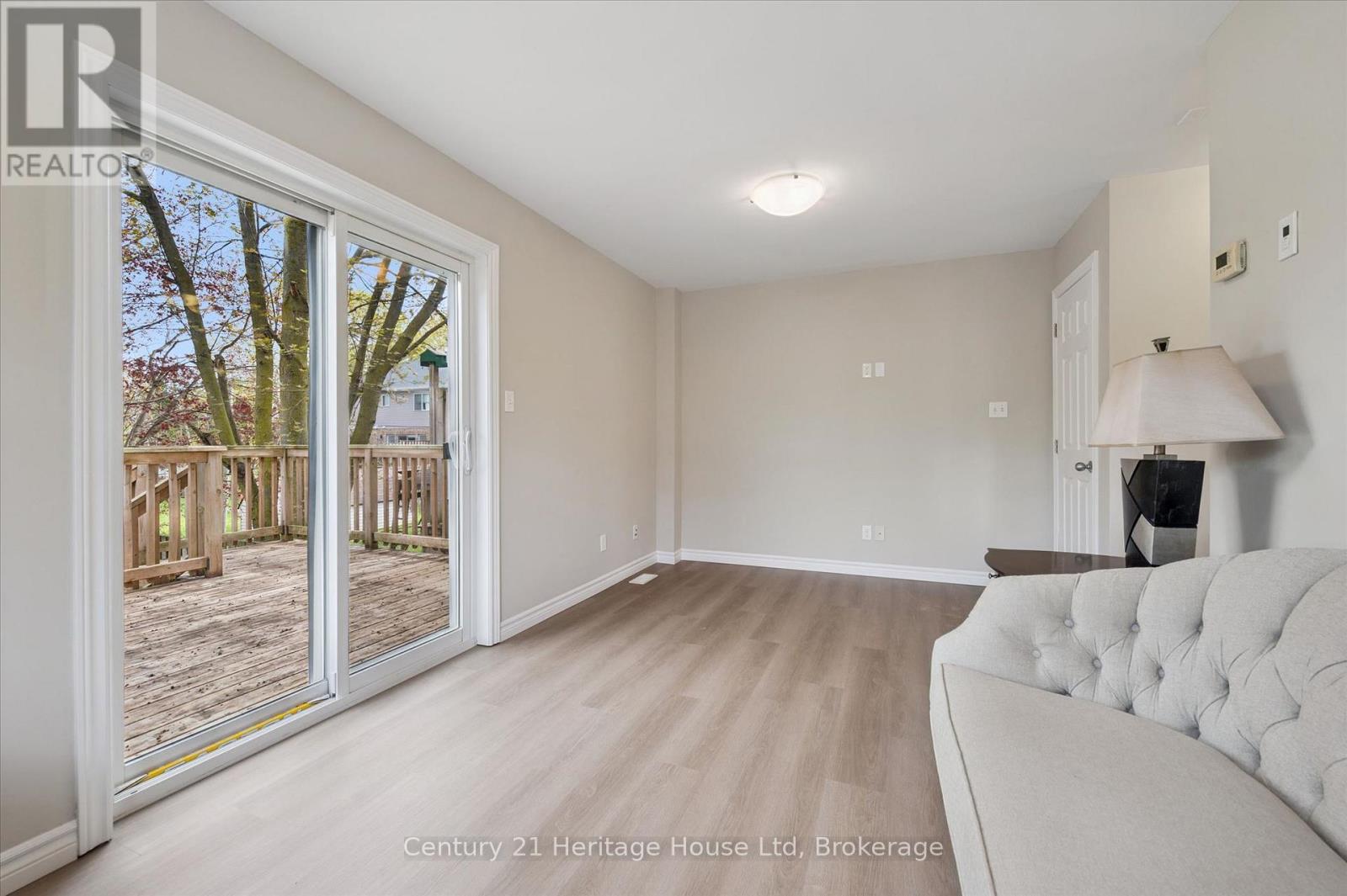 126 Forfar Street E, Centre Wellington, Ontario  N1M 1B2 - Photo 15 - X13140882