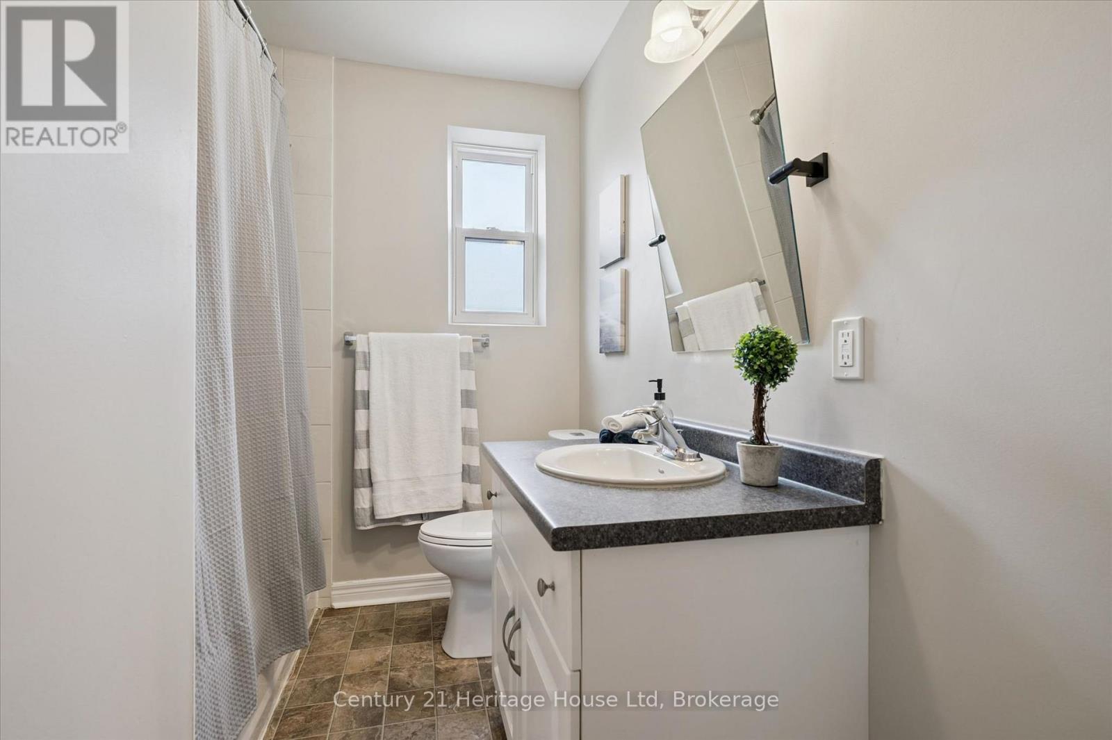126 Forfar Street E, Centre Wellington, Ontario  N1M 1B2 - Photo 23 - X13140882