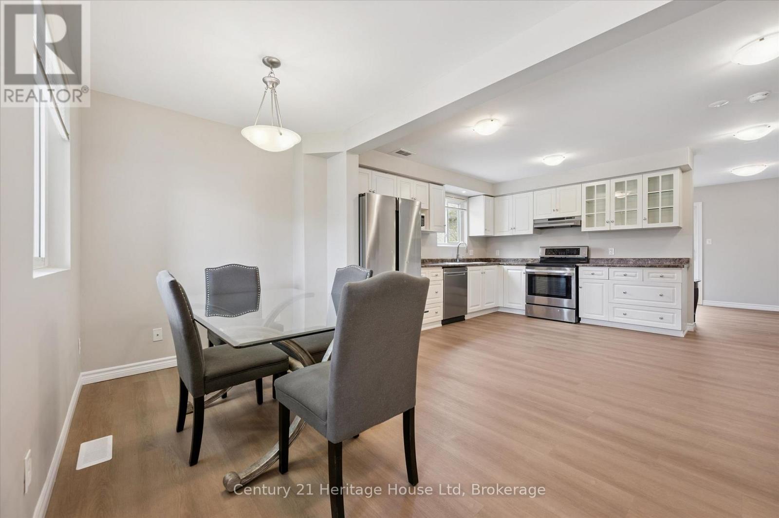 126 Forfar Street E, Centre Wellington, Ontario  N1M 1B2 - Photo 7 - X13140882