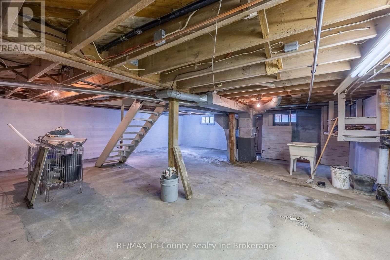 33 Wellington Street, Bayham, Ontario  N0J 1T0 - Photo 25 - X13140958