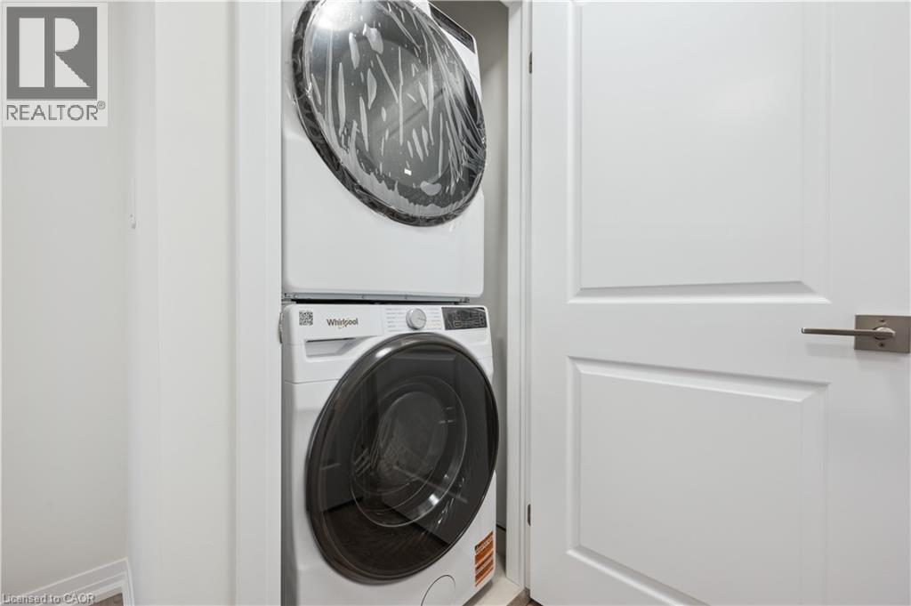 15 Stauffer Woods Trail Unit# C11, Kitchener, Ontario  N2P 0L1 - Photo 14 - 40830934