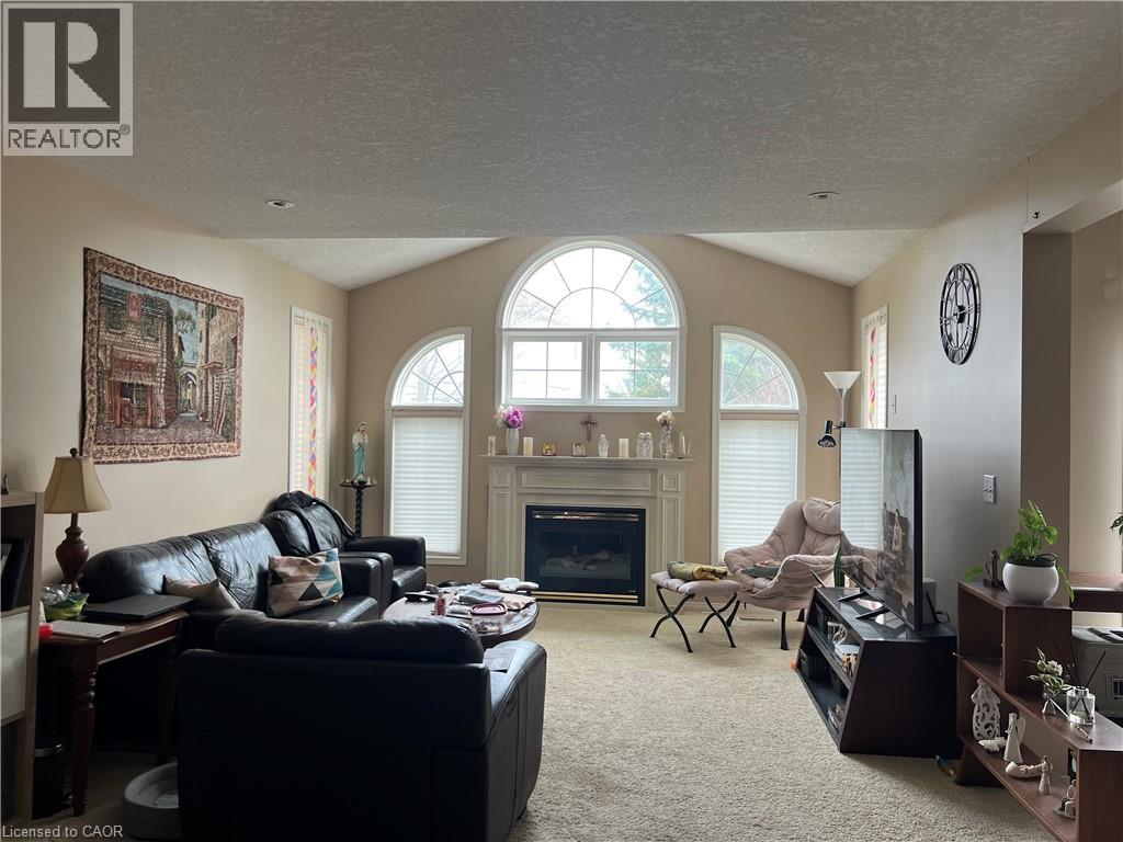 350 Havendale Crescent, Waterloo, Ontario  N2T 2T2 - Photo 3 - 40831205