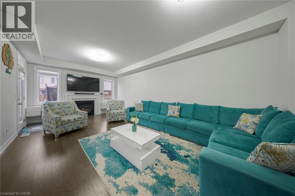 38 Gloria Street, Kitchener, Ontario  N2R 0R1 - Photo 12 - 40830156