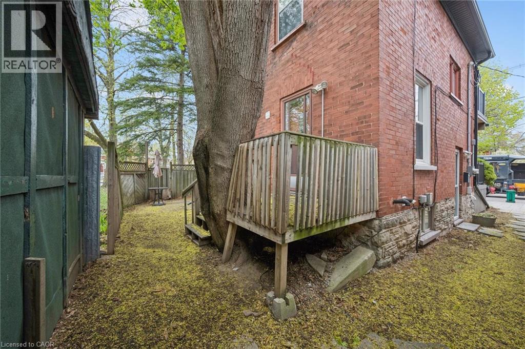 15 Gordon Avenue, Kitchener, Ontario  N2H 1N7 - Photo 38 - 40828835
