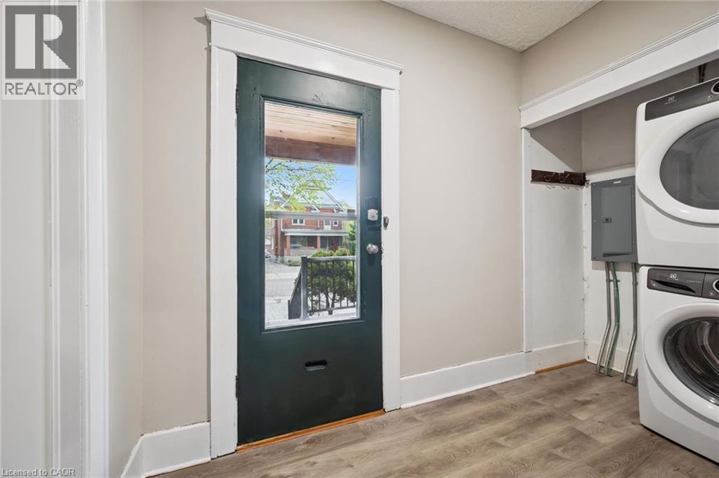 15 Gordon Avenue, Kitchener, Ontario  N2H 1N7 - Photo 5 - 40828835
