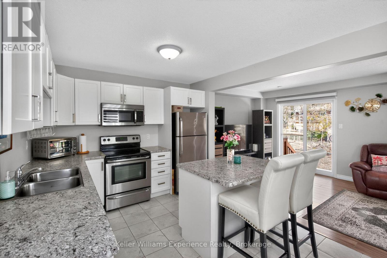 992 Cook Drive, Midland, Ontario  L4R 0E4 - Photo 5 - S13142774