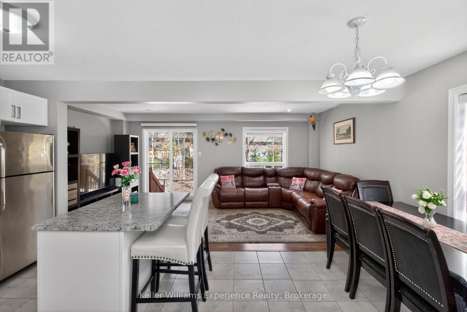 992 Cook Drive, Midland, Ontario  L4R 0E4 - Photo 7 - S13142774