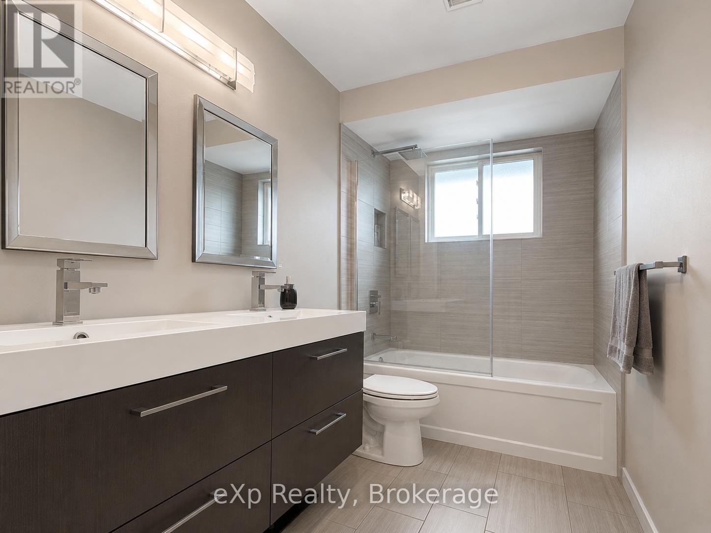 209 15th Avenue, Hanover, Ontario  N4N 3E1 - Photo 14 - X13142674