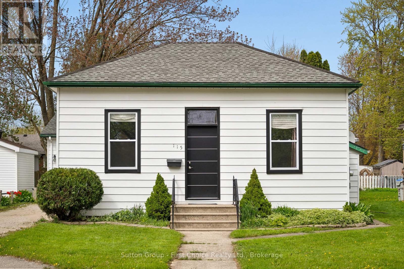 115 Legion Street, West Perth, Ontario  N0K 1N0 - Photo 5 - X13142886