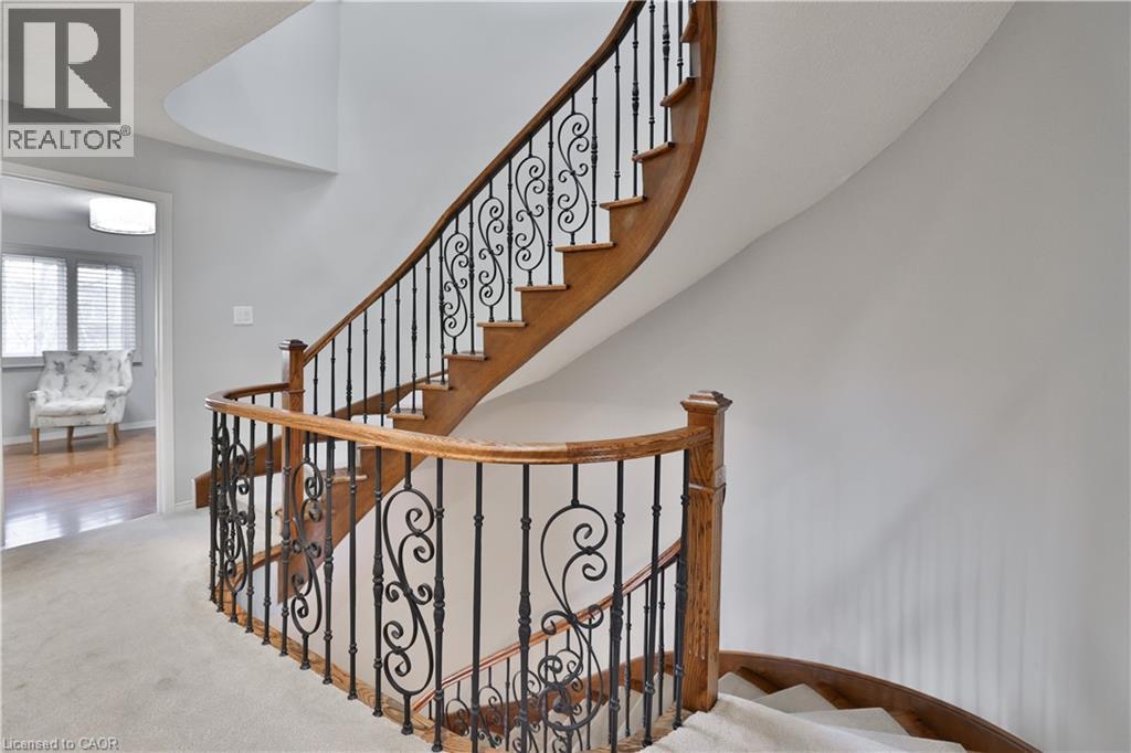 45 Tradewind Drive, Oakville, Ontario  L6L 6K9 - Photo 15 - 40831235