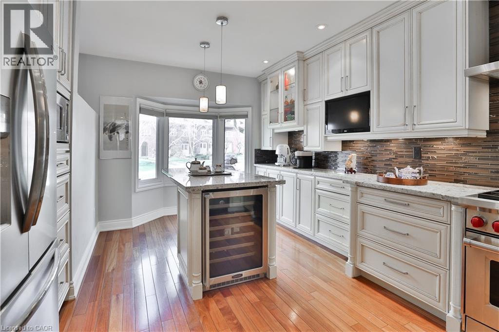 45 Tradewind Drive, Oakville, Ontario  L6L 6K9 - Photo 7 - 40831235