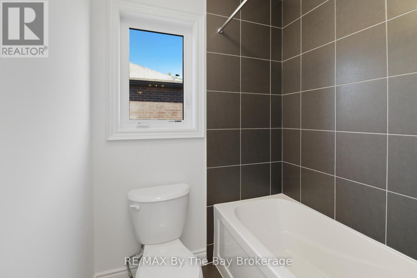 59 Amber Drive, Wasaga Beach, Ontario  L9Z 0R8 - Photo 35 - S13144782