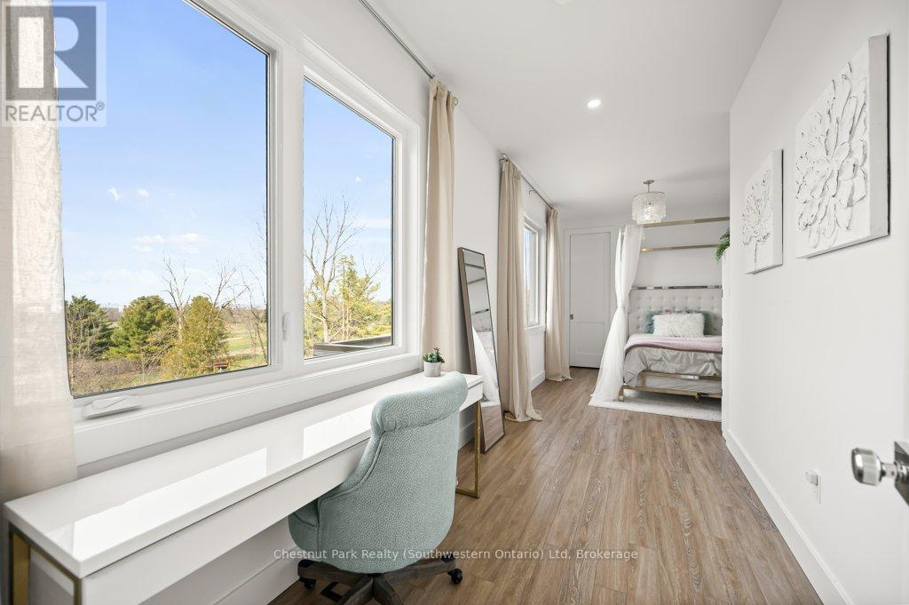 27 Vardon Drive, Guelph, Ontario  N1G 1W8 - Photo 34 - X13144944