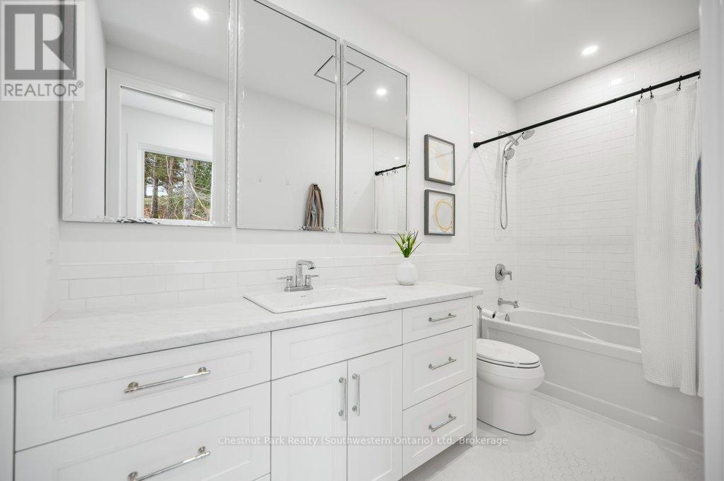 27 Vardon Drive, Guelph, Ontario  N1G 1W8 - Photo 36 - X13144944