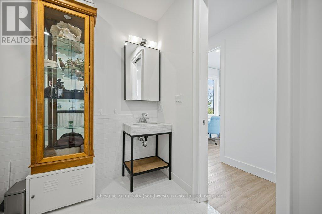 27 Vardon Drive, Guelph, Ontario  N1G 1W8 - Photo 43 - X13144944