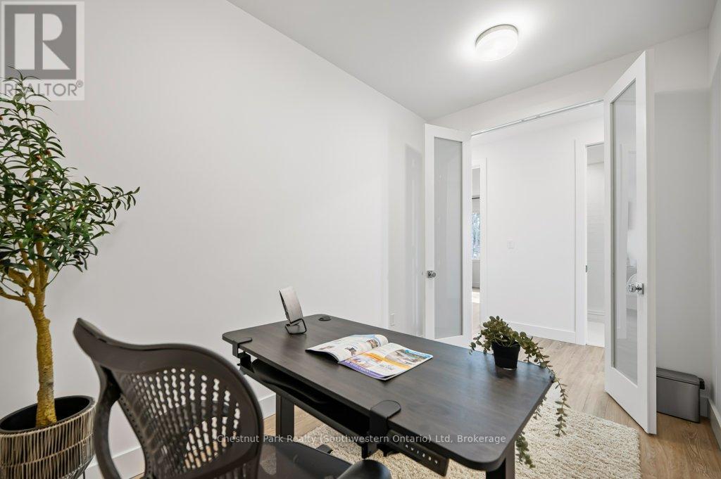 27 Vardon Drive, Guelph, Ontario  N1G 1W8 - Photo 45 - X13144944