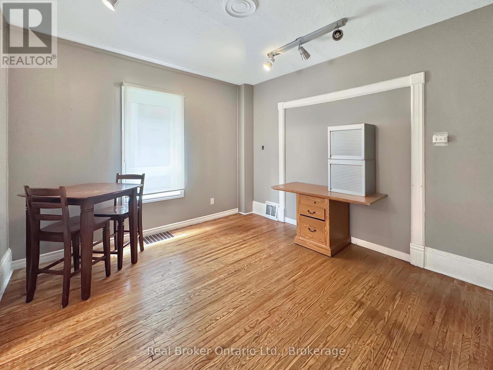 273 Brant Avenue, Brantford, Ontario  N3T 3J6 - Photo 10 - X13144974