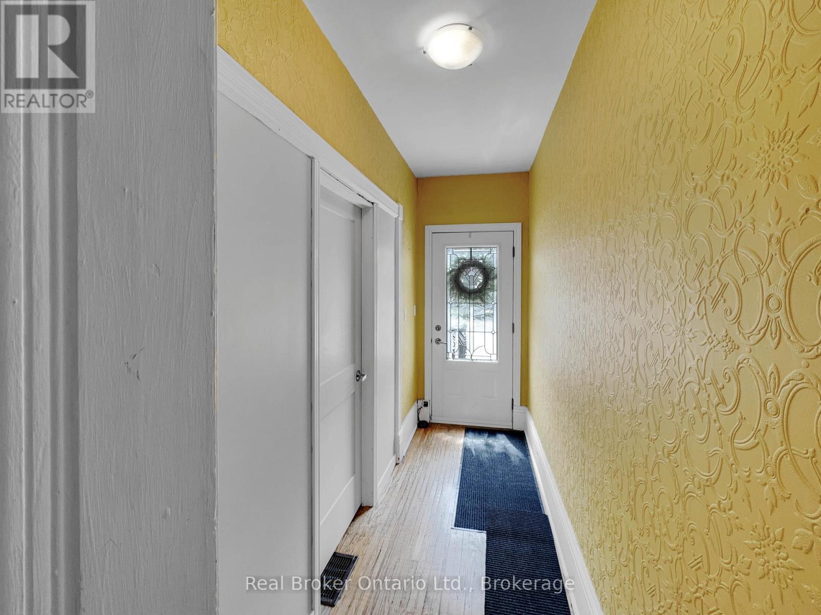 273-275 Brant Avenue, Brantford, Ontario  N3T 3J6 - Photo 22 - X13144978