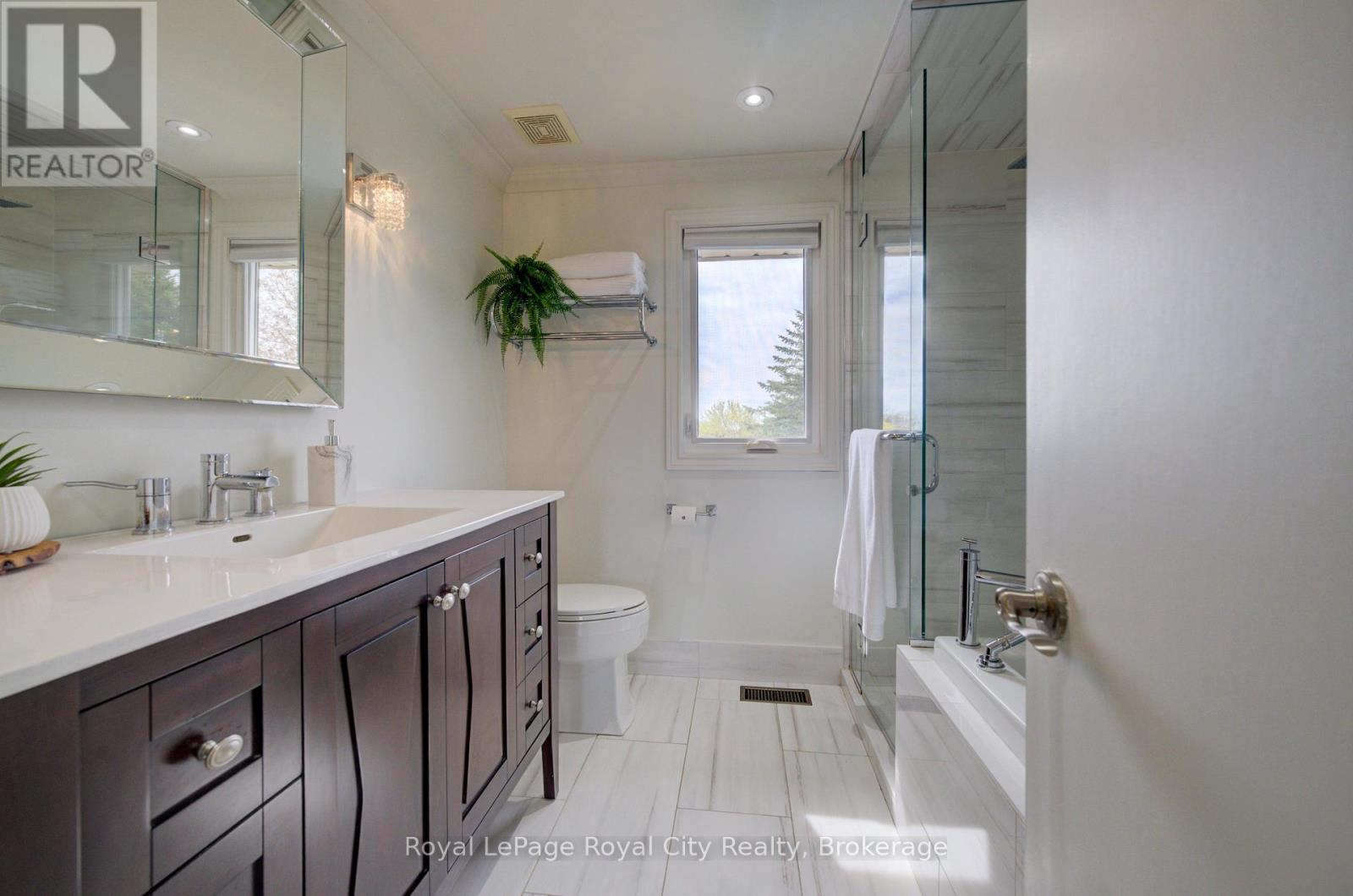 15 Joann Crescent, Centre Wellington, Ontario  N0B 1S0 - Photo 31 - X13145116