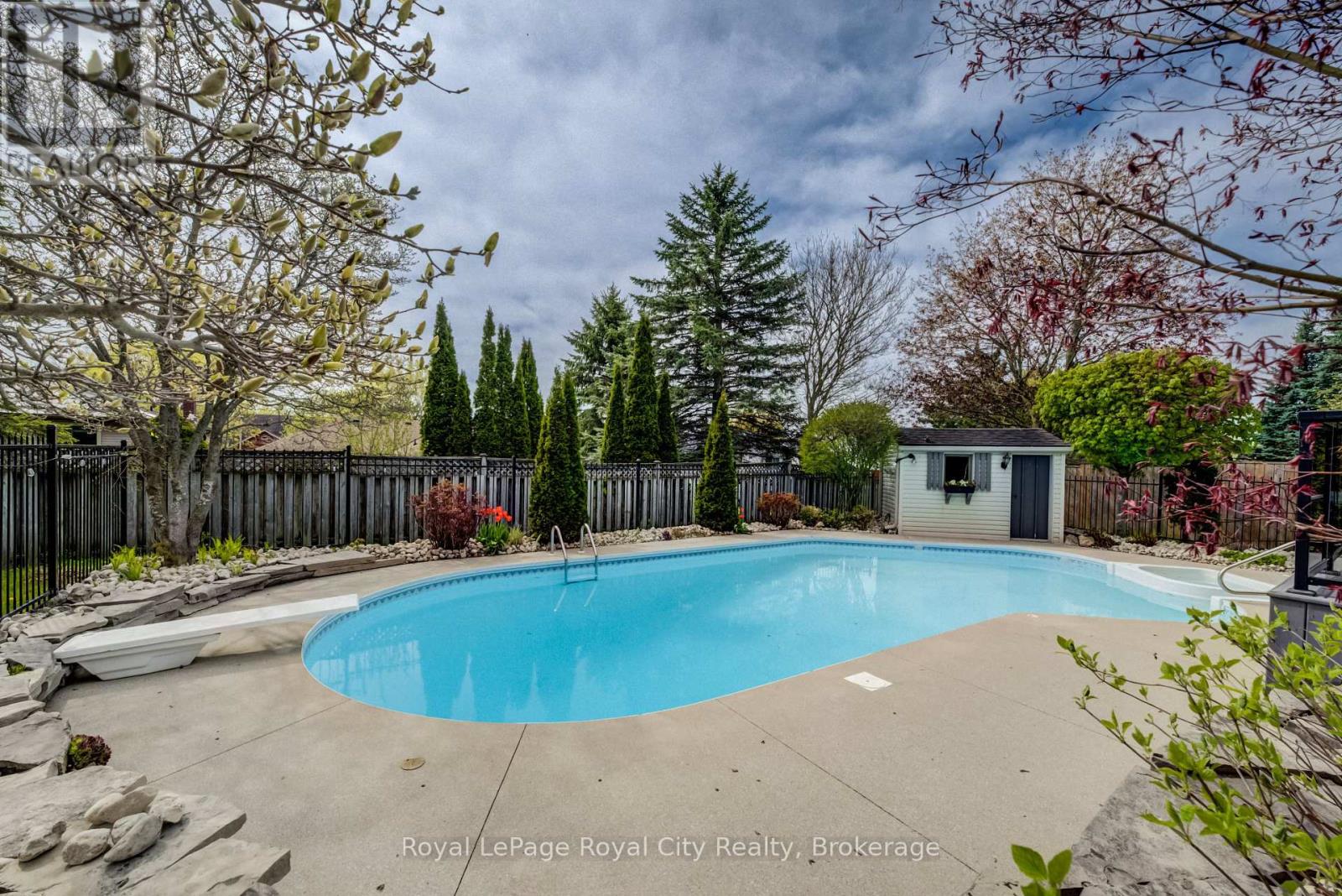 15 Joann Crescent, Centre Wellington, Ontario  N0B 1S0 - Photo 44 - X13145116