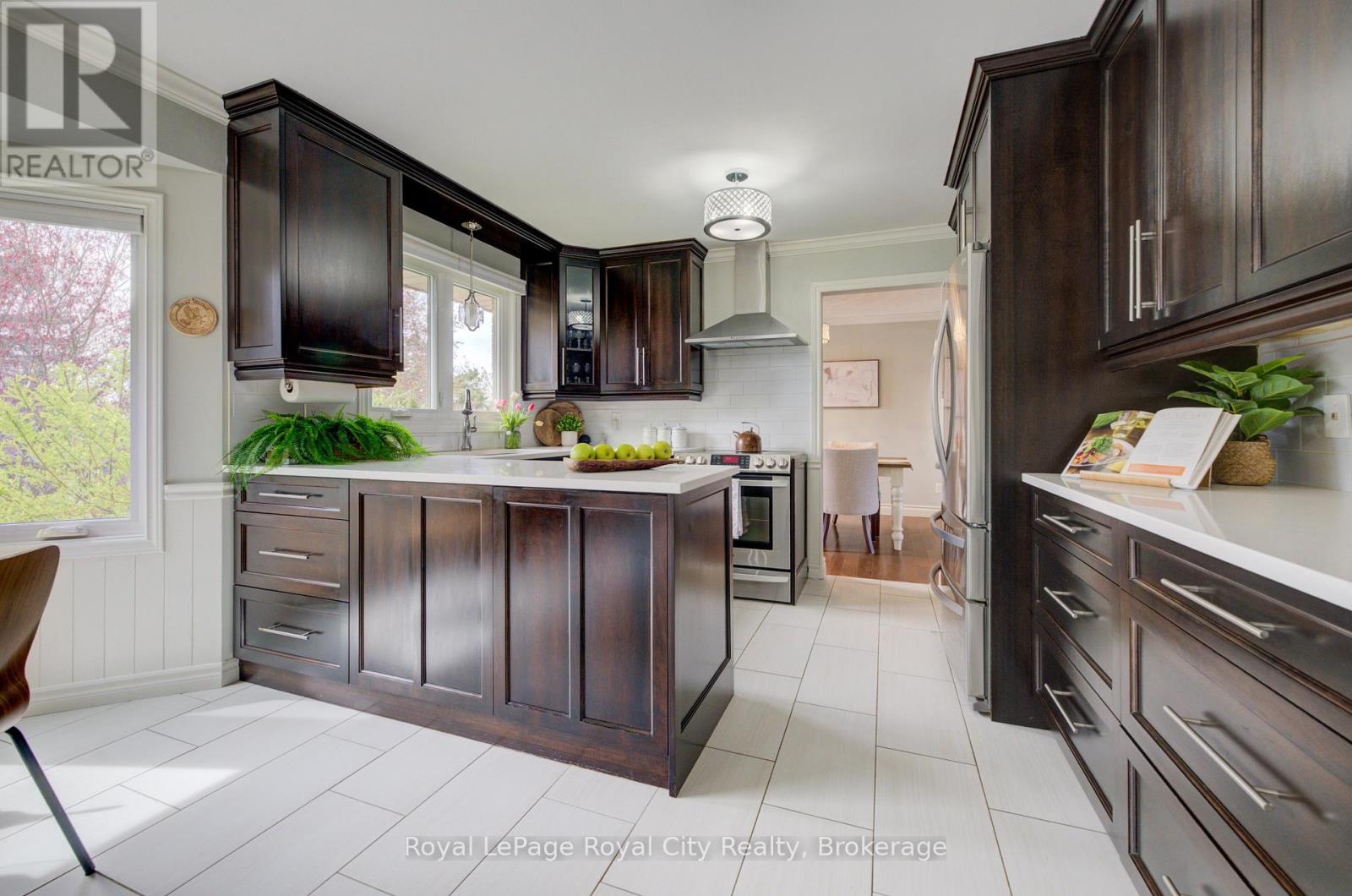 15 Joann Crescent, Centre Wellington, Ontario  N0B 1S0 - Photo 6 - X13145116