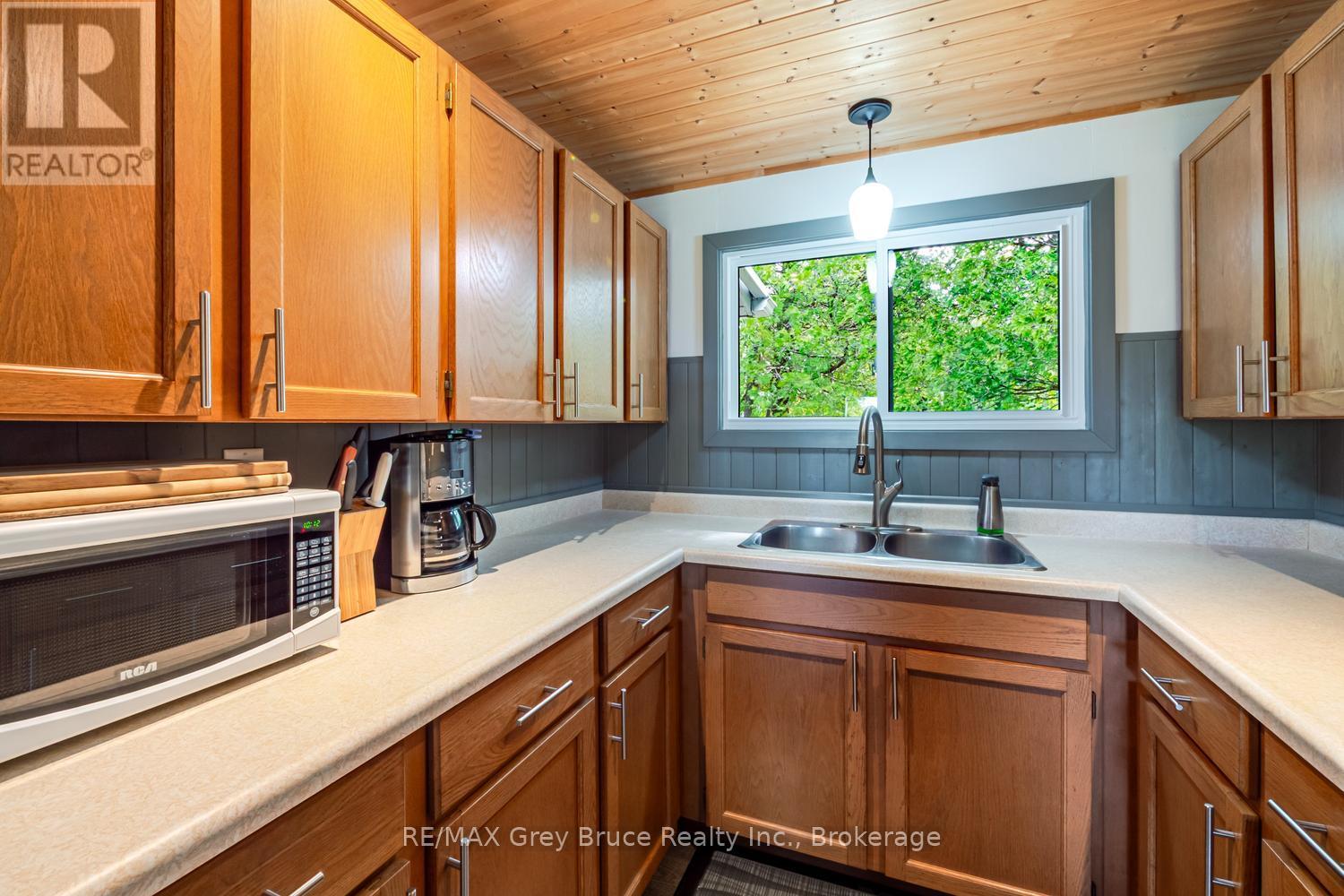 188 Bay Street, South Bruce Peninsula, Ontario  N0H 2T0 - Photo 23 - X13145546