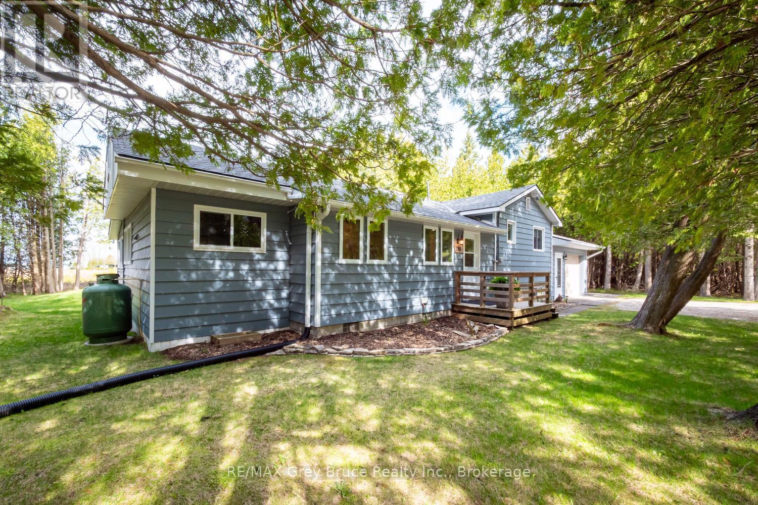 188 Bay Street, South Bruce Peninsula, Ontario  N0H 2T0 - Photo 5 - X13145546