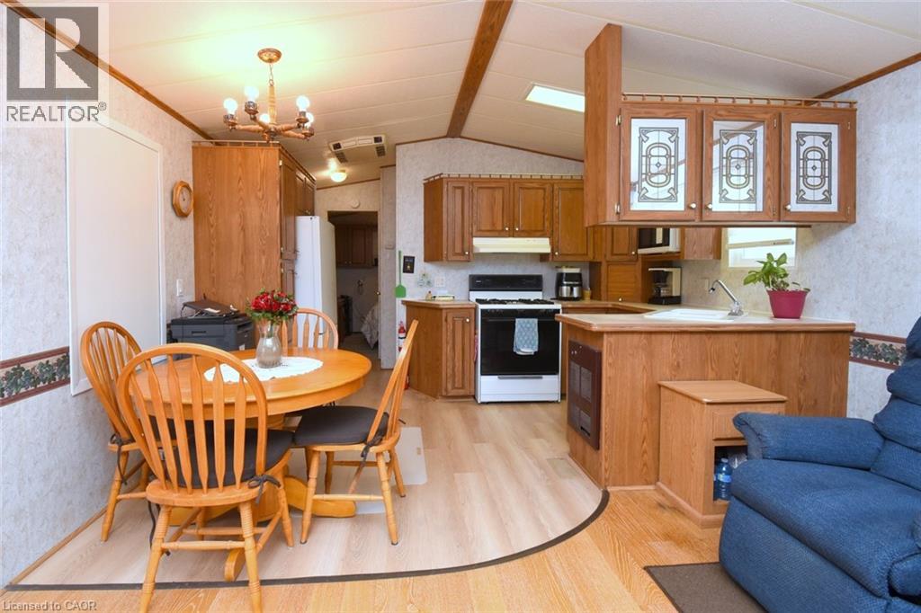 125 Otto Lane, Freelton, Ontario  N0B 2J0 - Photo 3 - 40831499