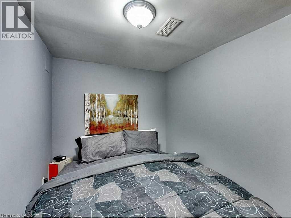 96 Manning Avenue, Hamilton, Ontario  L9A 3E9 - Photo 20 - 40831403
