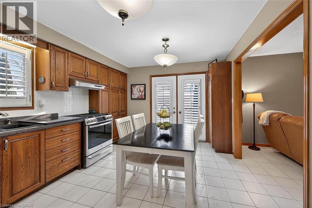 15 Gabriele Court, Hamilton, Ontario  L8G 5C4 - Photo 13 - 40830853