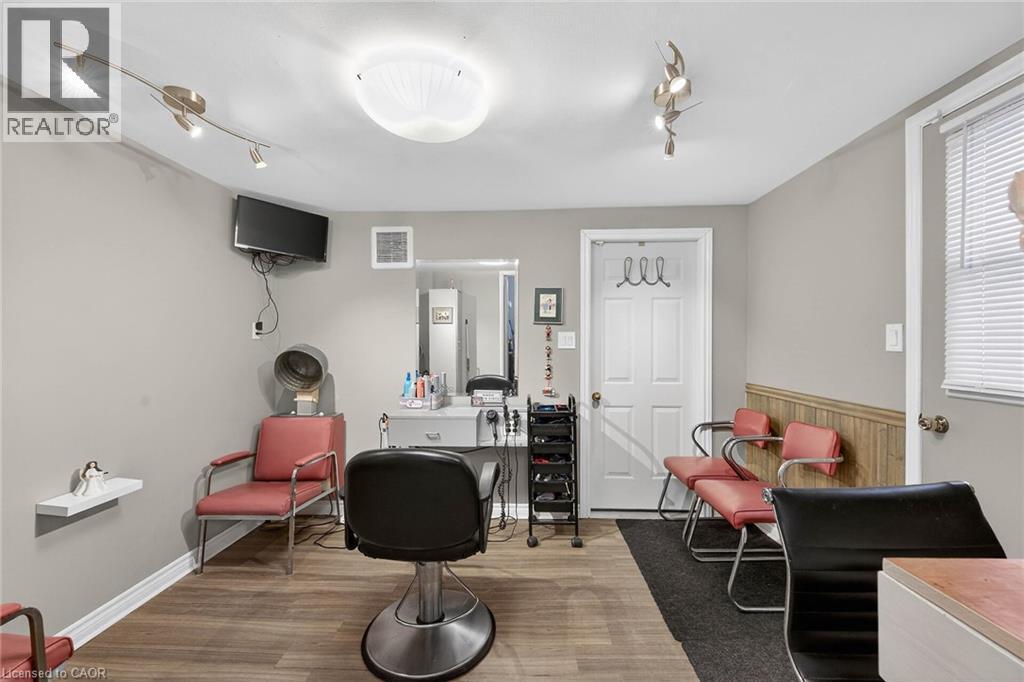 15 Gabriele Court, Hamilton, Ontario  L8G 5C4 - Photo 24 - 40830853