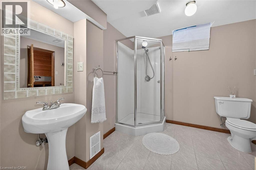 15 Gabriele Court, Hamilton, Ontario  L8G 5C4 - Photo 31 - 40830853