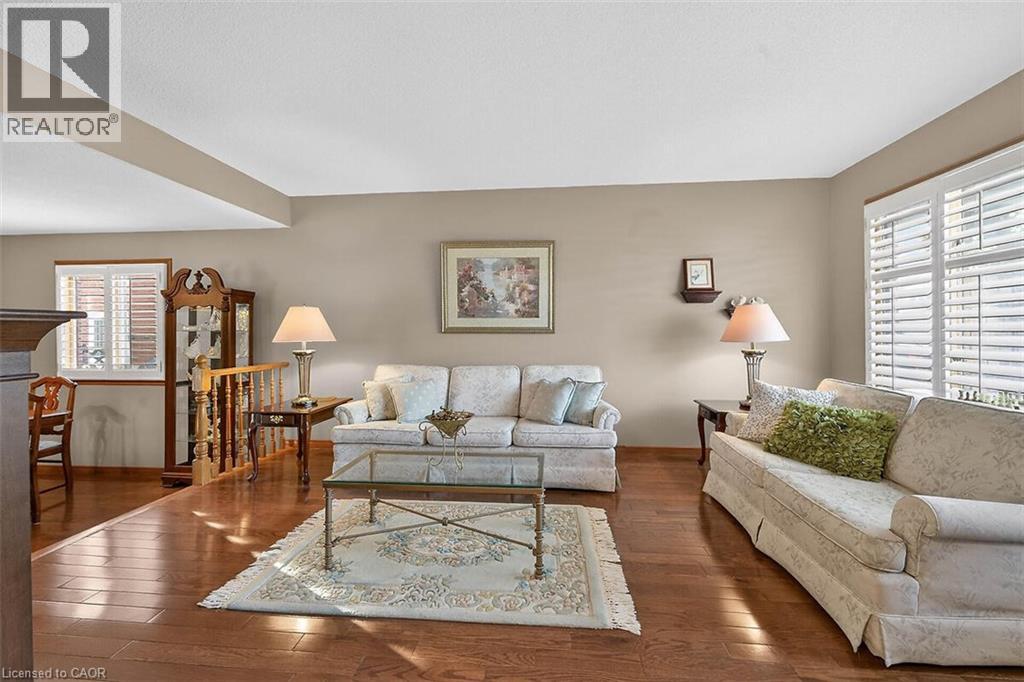 15 Gabriele Court, Hamilton, Ontario  L8G 5C4 - Photo 6 - 40830853
