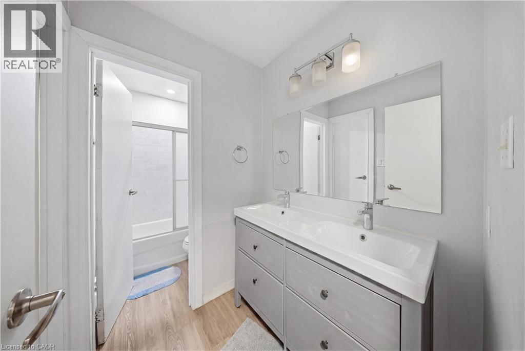 91 Westmount Road Unit# 3, Waterloo, Ontario  N2L 5G5 - Photo 17 - 40828903