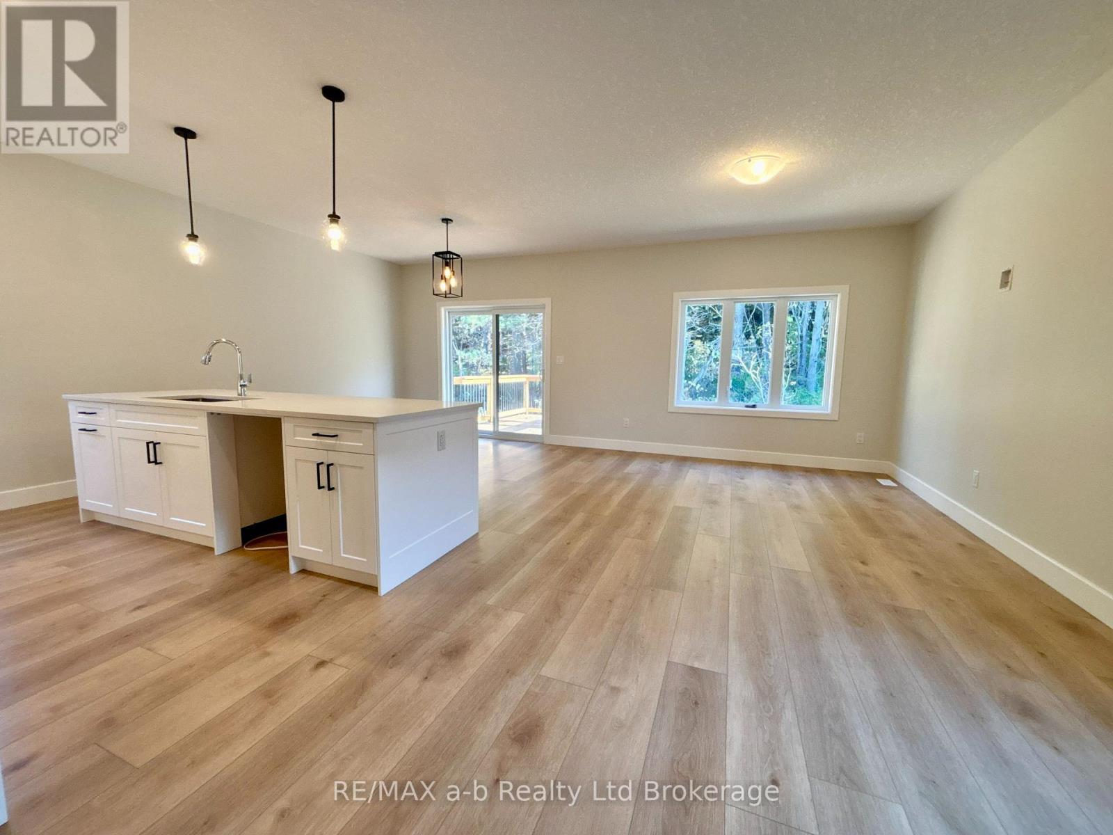 41 Cash Crescent, Ingersoll, Ontario  N5C 0E2 - Photo 4 - X13145784